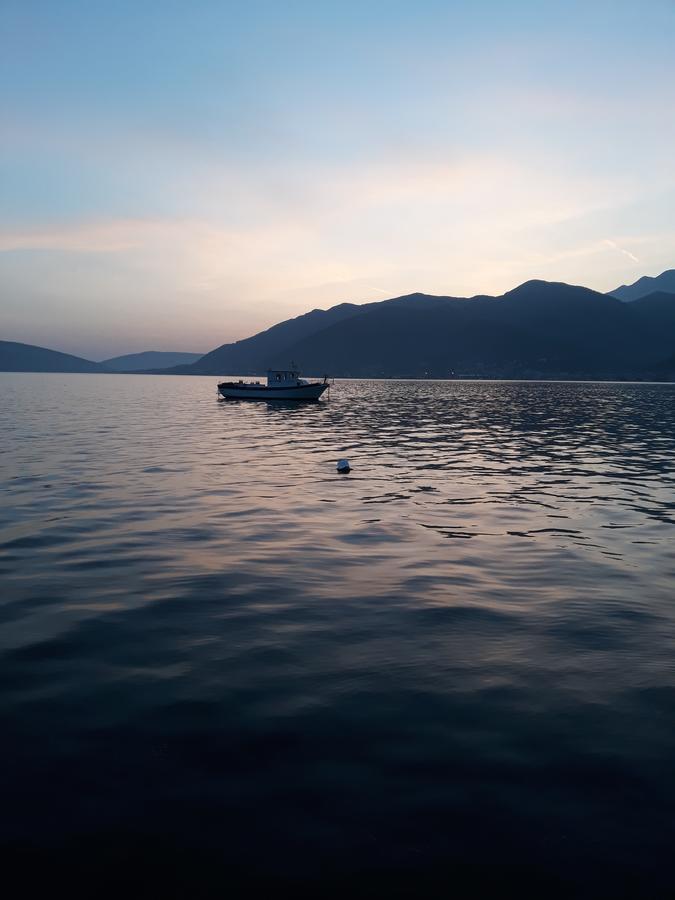 Sobe Tivat Hotel Екстериор снимка