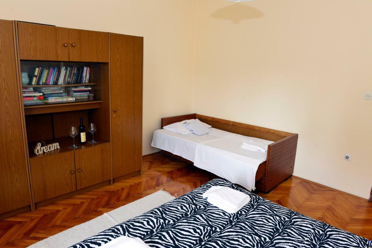 Sobe Tivat Hotel Екстериор снимка